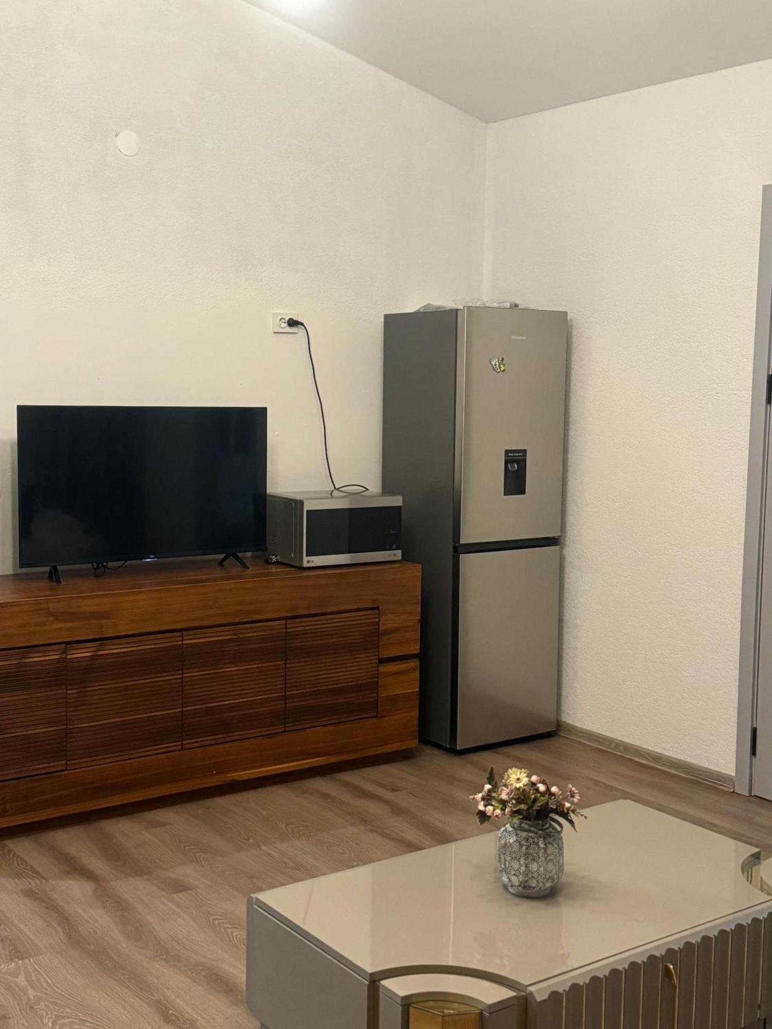 Guest House Elene Gori Ngoại thất bức ảnh