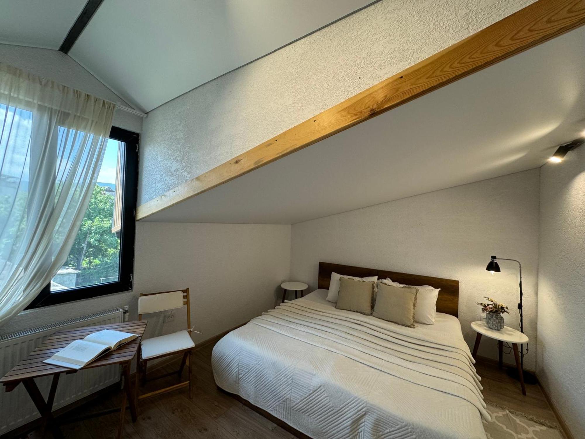 Guest House Elene Gori Ngoại thất bức ảnh