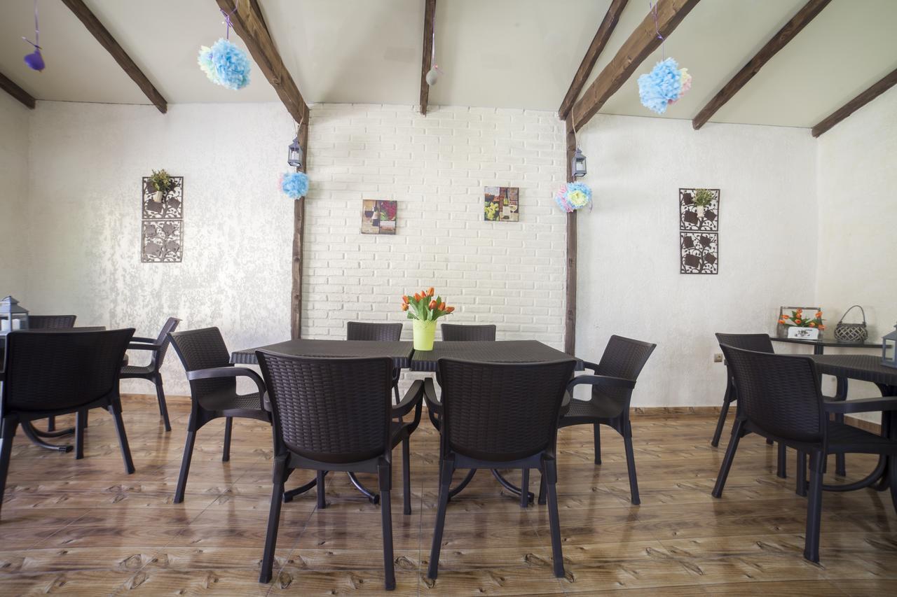 Guest House Elene Gori Ngoại thất bức ảnh